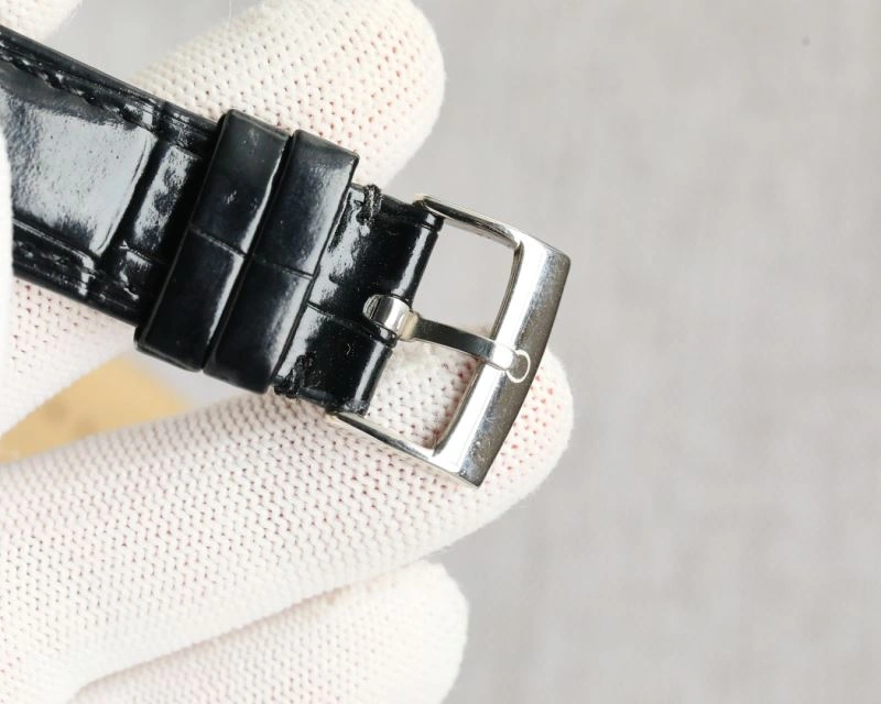 OMEGA Watches Cozy 190520