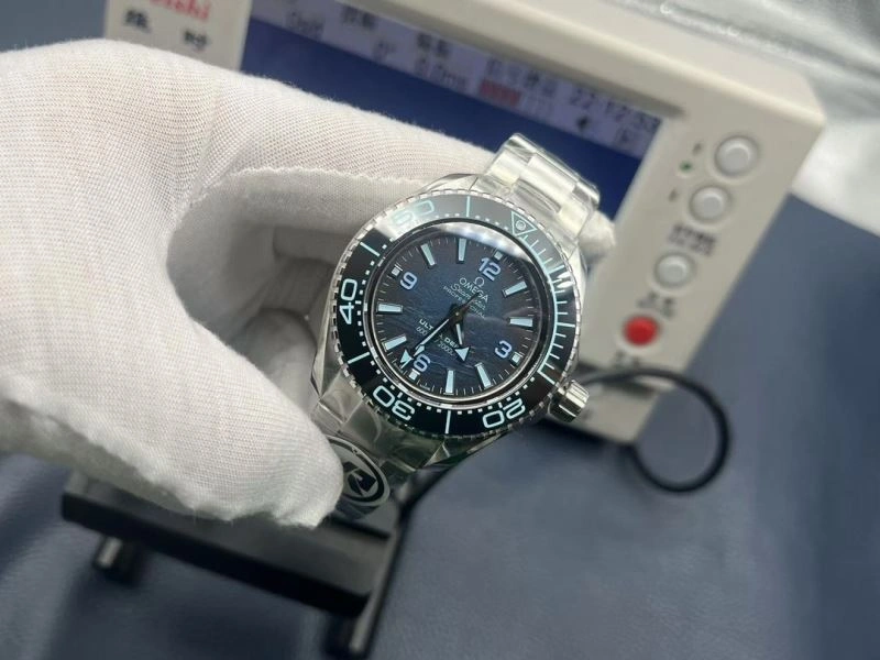 OMEGA Watches EyeCatching 190401