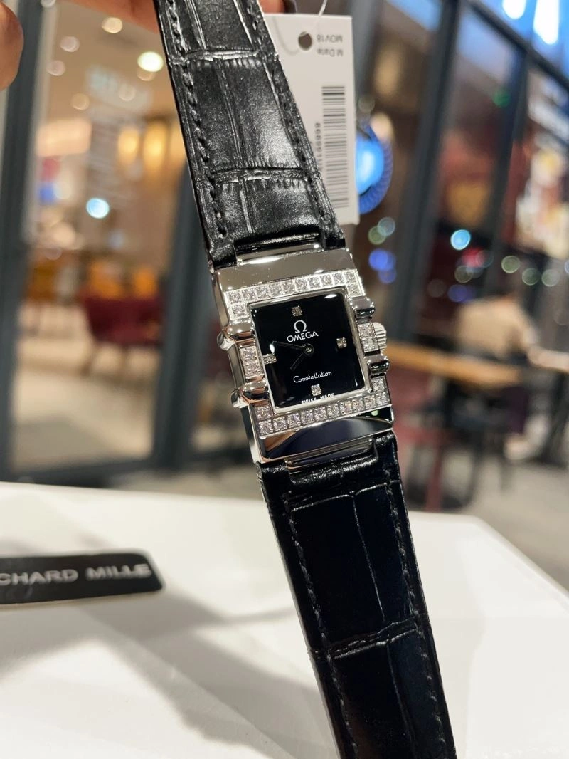OMEGA Watches Modern 190419