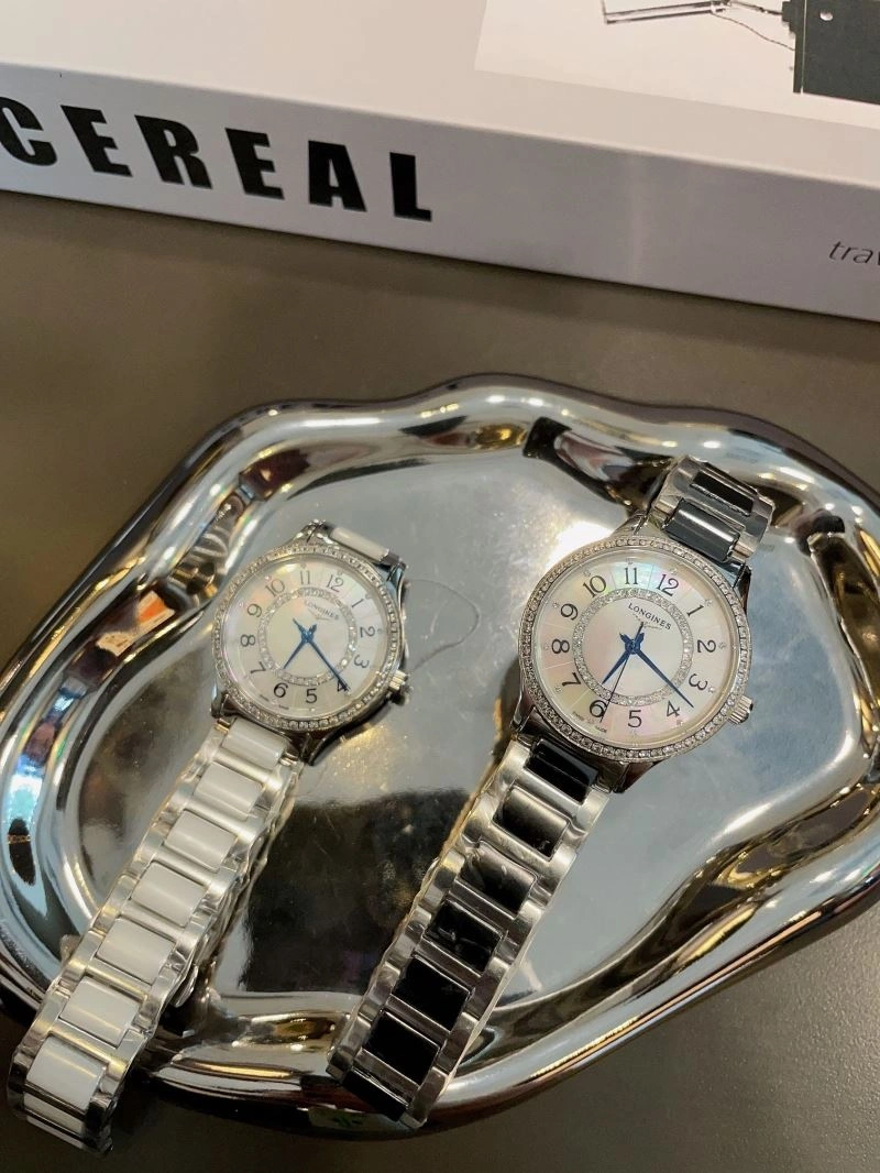 Compact OMEGA Watches 190414