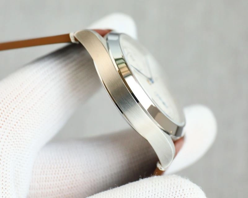 OMEGA Watches OnTrend 190377