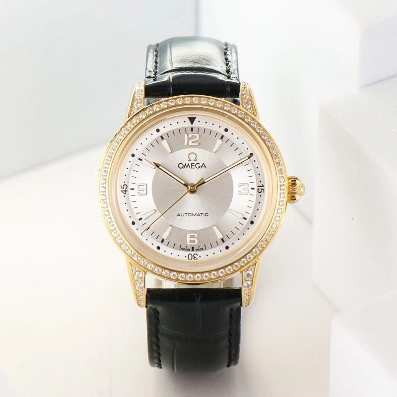 Lightweight OMEGA Watches 190315