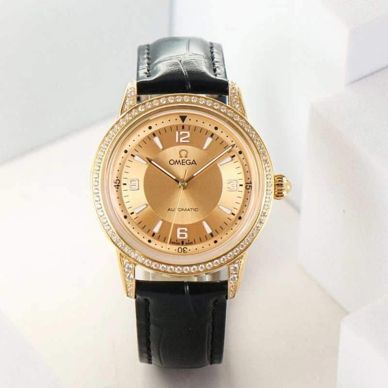 Lightweight OMEGA Watches 190315