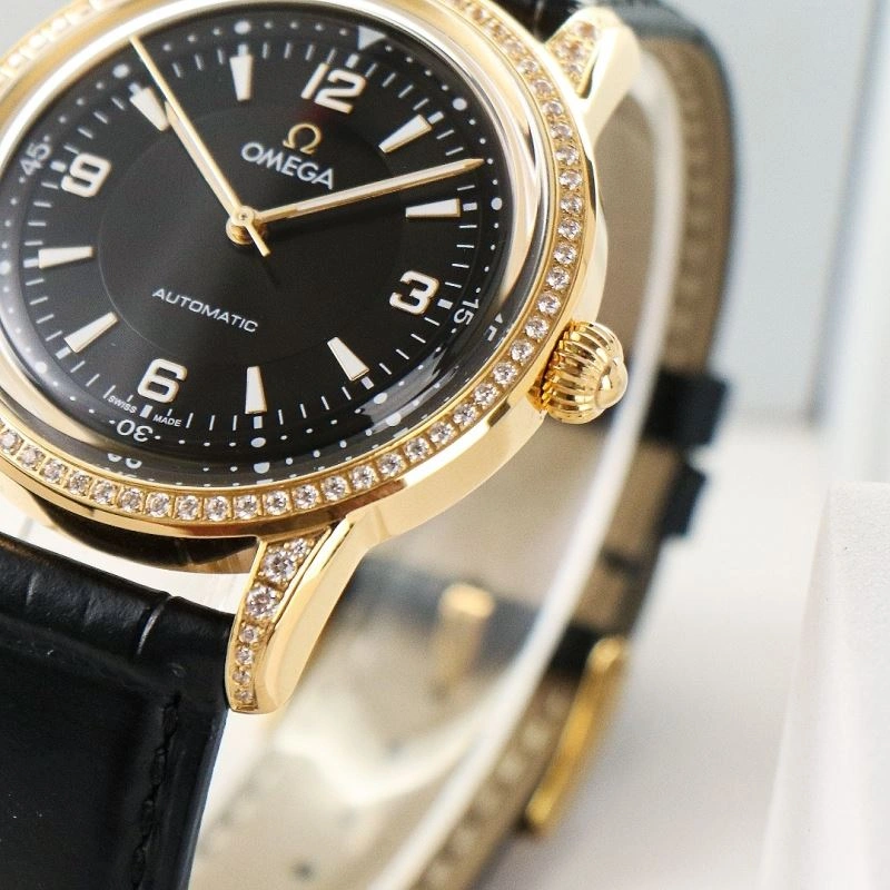 Lightweight OMEGA Watches 190315