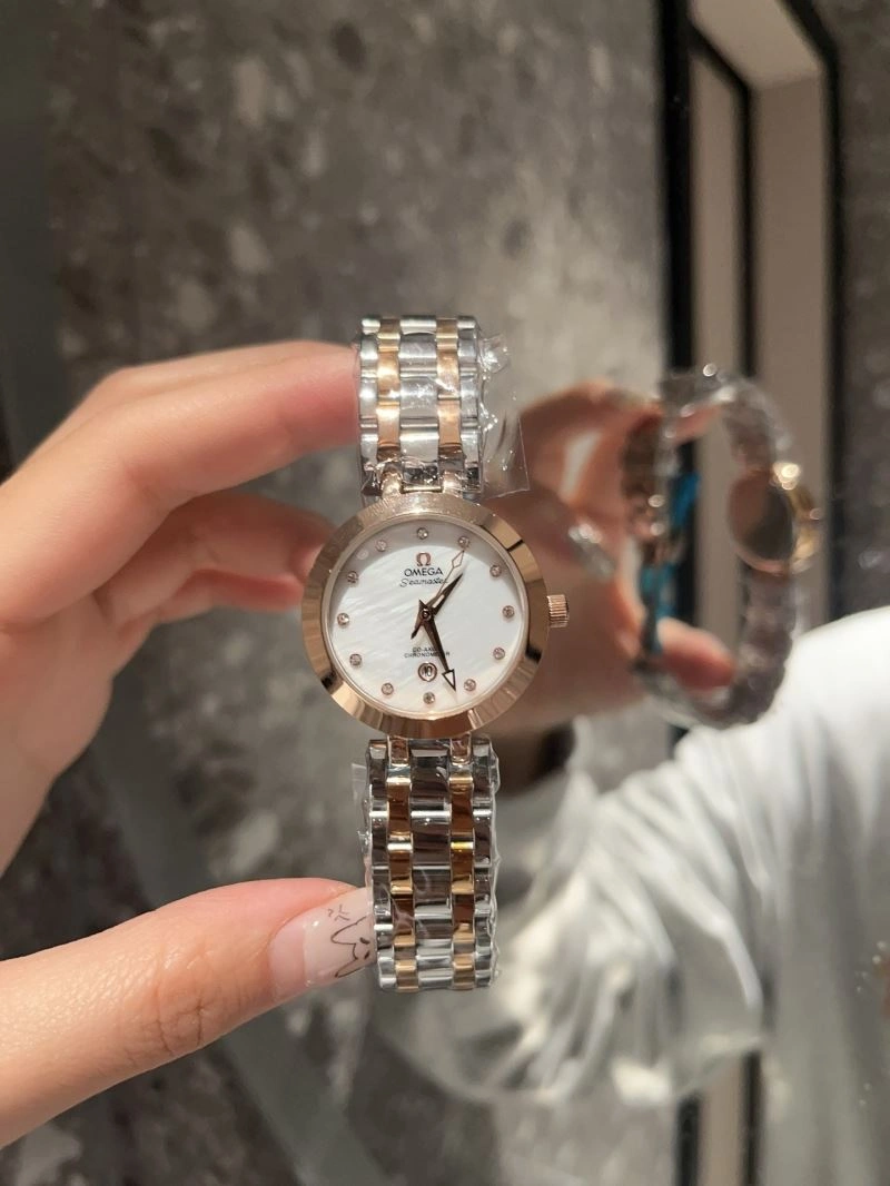 OMEGA Watches Snug 190314
