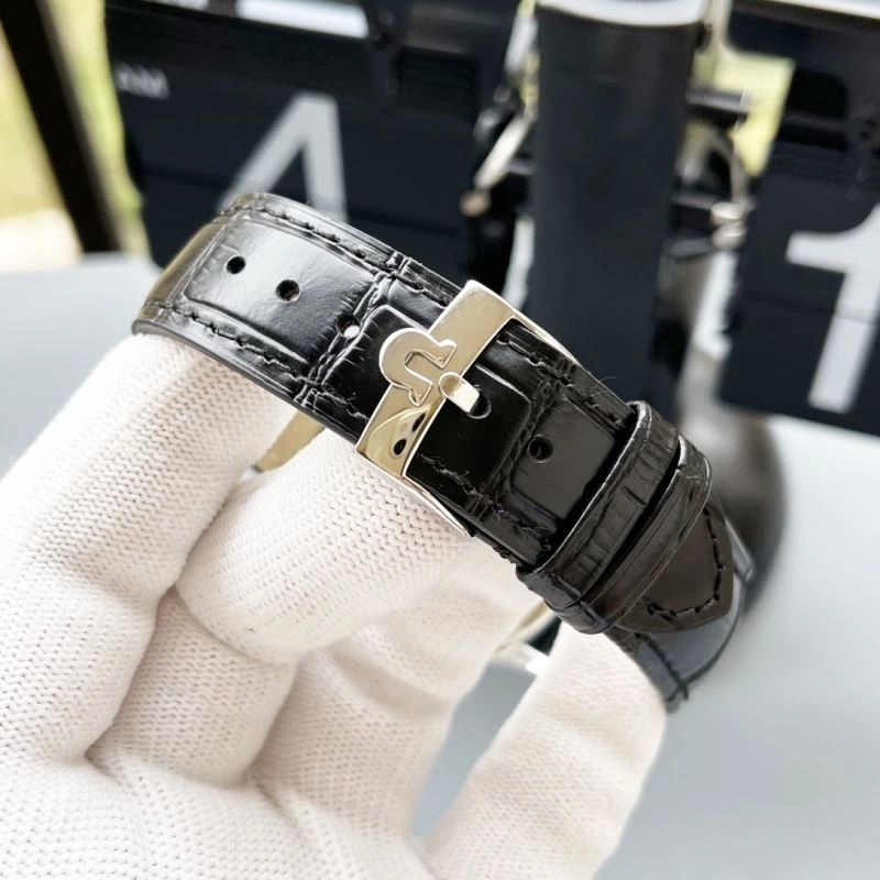 Versatile OMEGA Watches 191836