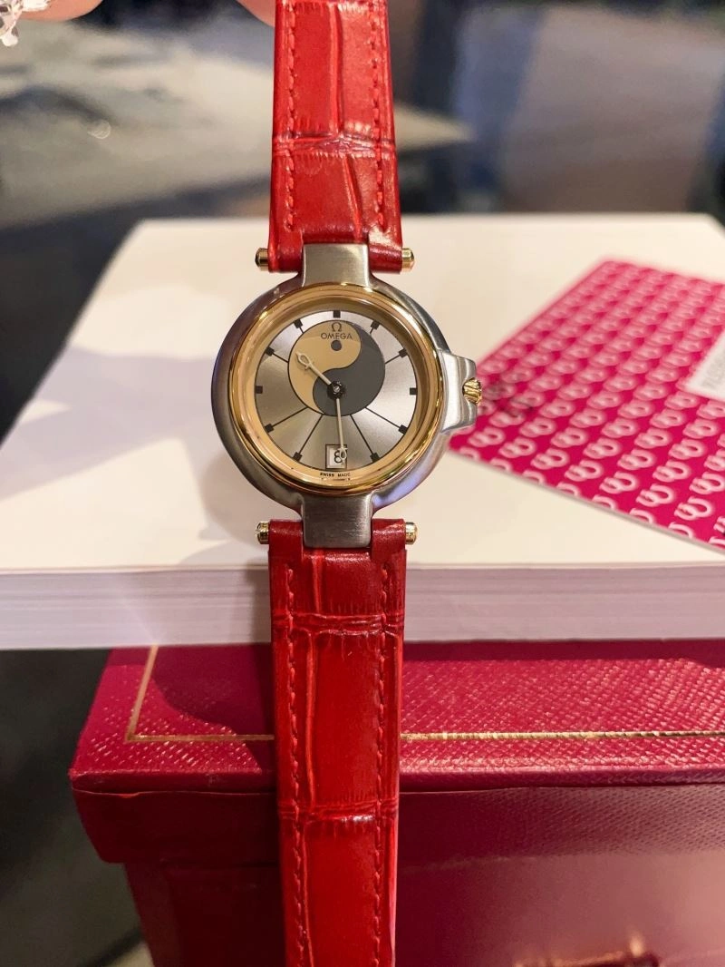OMEGA Watches Stretchable 191835