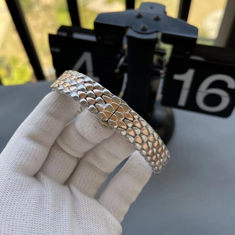 OMEGA Watches FlexibleFit 191828
