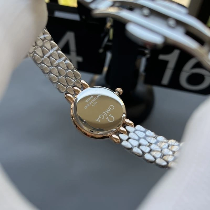 OMEGA Watches FlexibleFit 191828