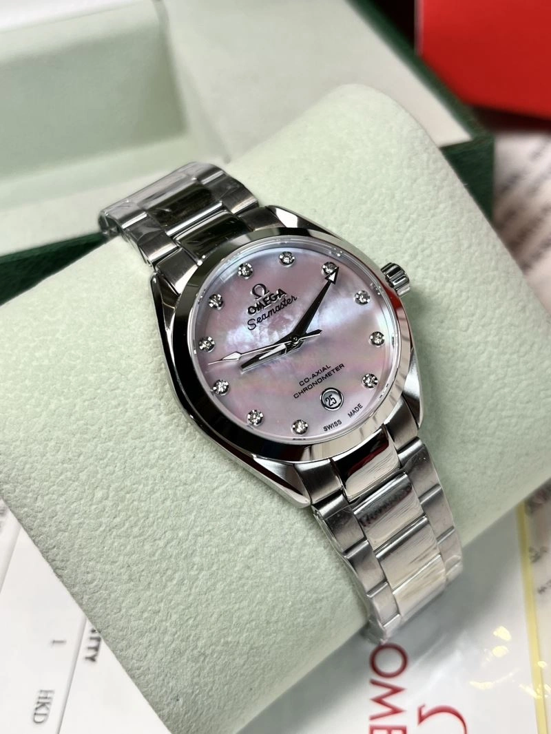 Snug OMEGA Watches 191789