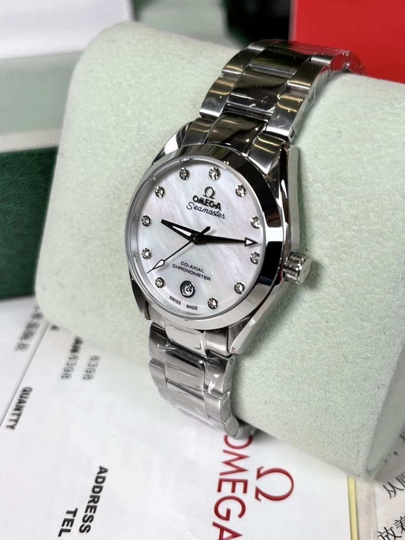 Snug OMEGA Watches 191789