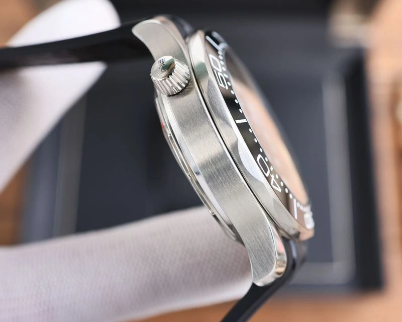 Unisex OMEGA Watches 191764