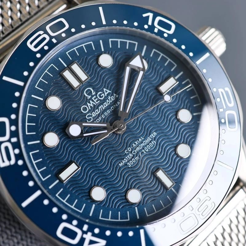 Seasonal OMEGA Watches 191740