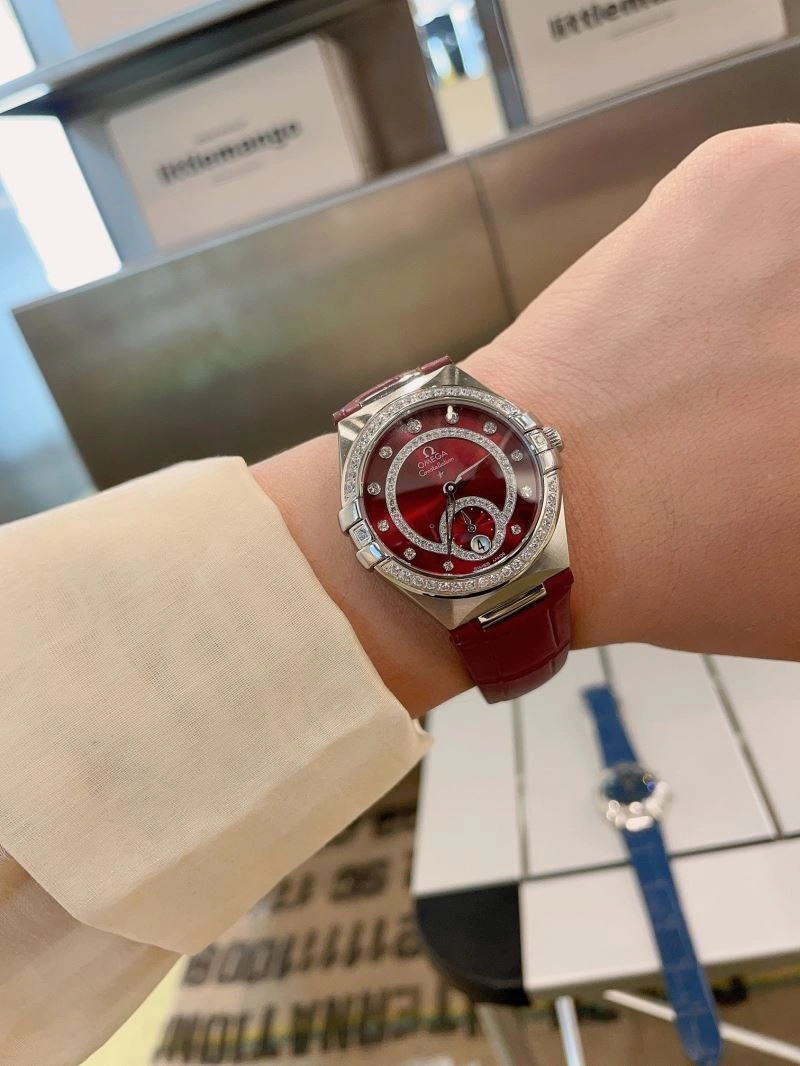 OMEGA Watches UrbanChic 191712