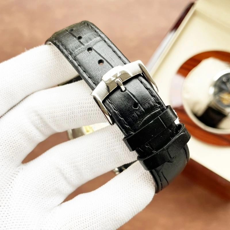 OMEGA Watches Resilient 191687