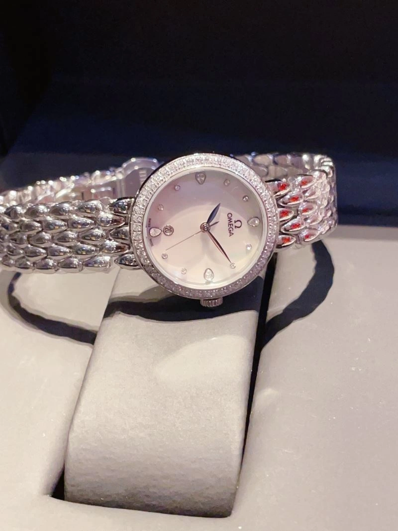 OMEGA Watches Bold 191674