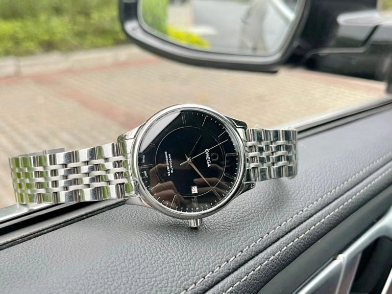 OMEGA Watches FashionForward 191642