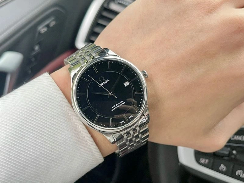 OMEGA Watches FashionForward 191642