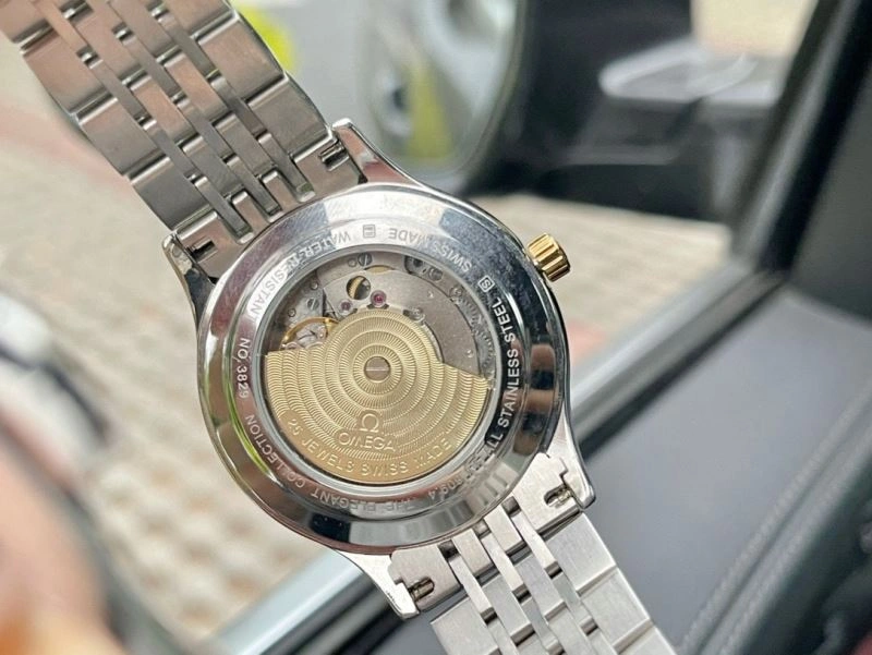 OMEGA Watches FashionForward 191642
