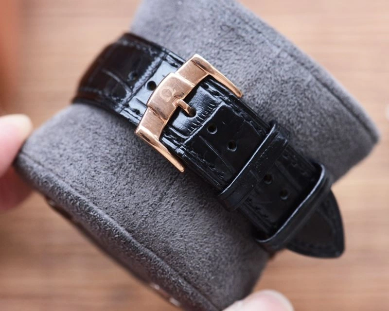 Snug OMEGA Watches 191567