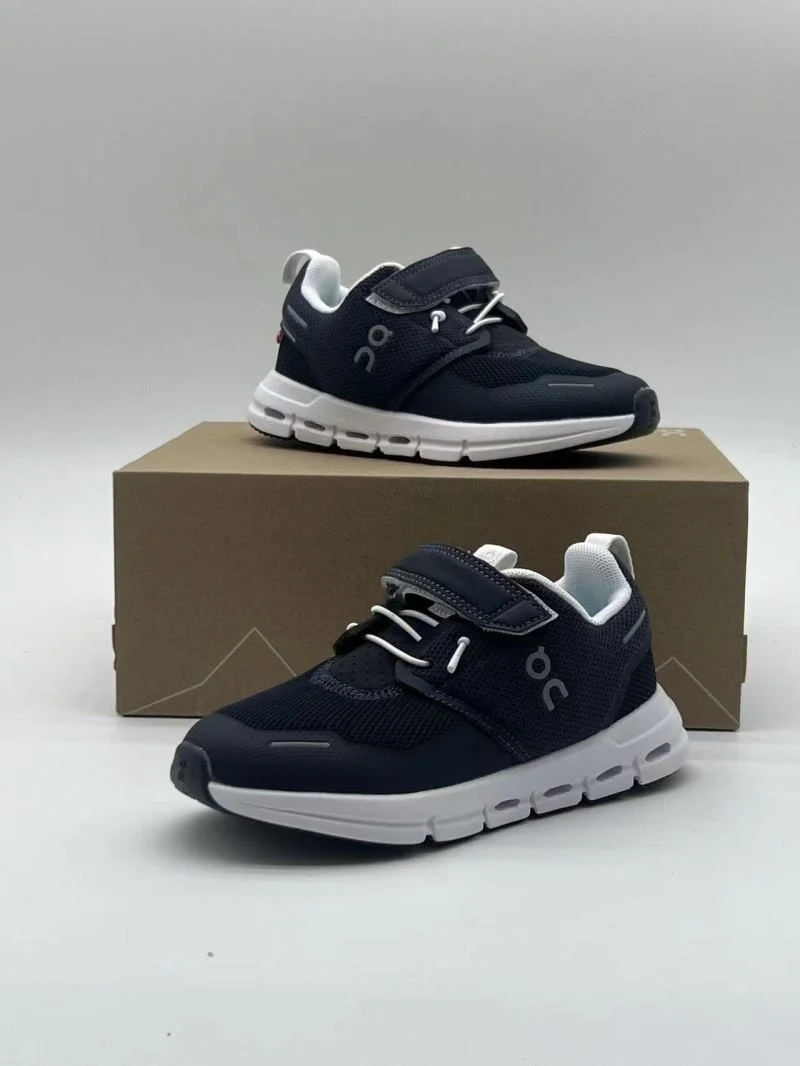 ON SHOES UrbanChic 29178