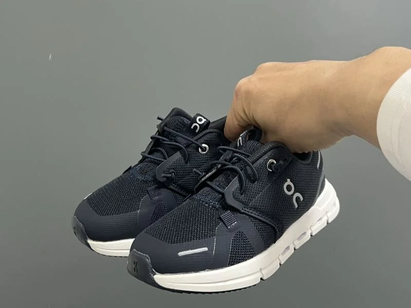NewStyle ON SHOES 28600