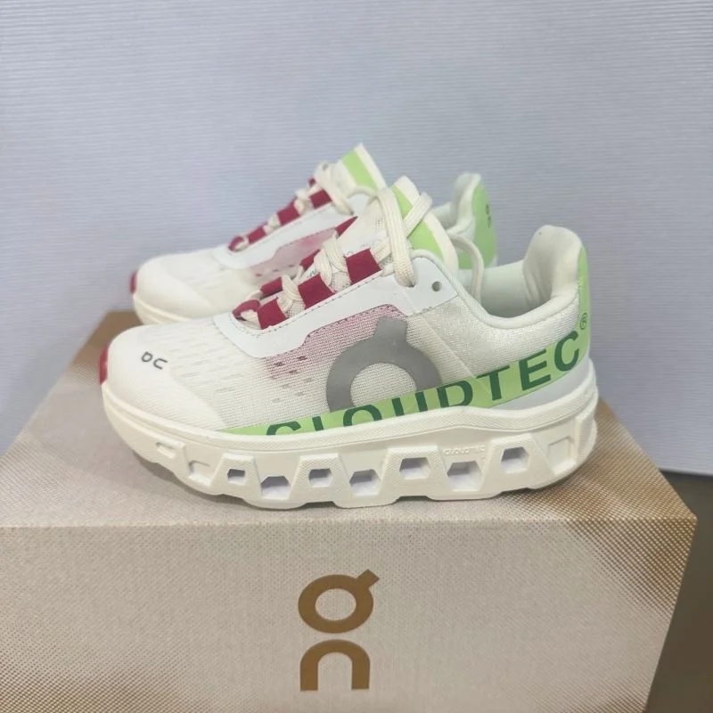 ON SHOES Durable 28596