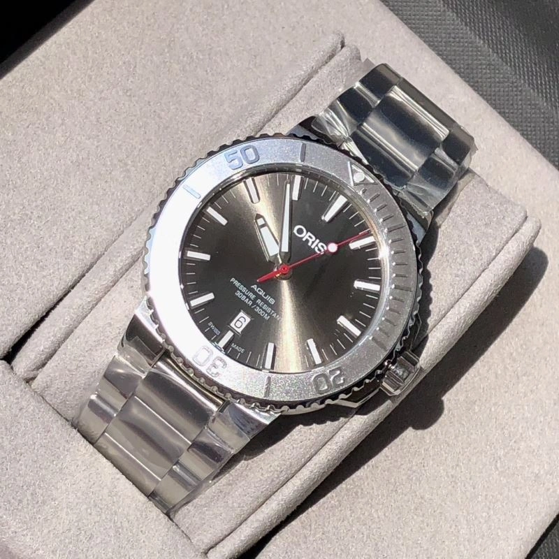 ORIS Watches Versatile 193972