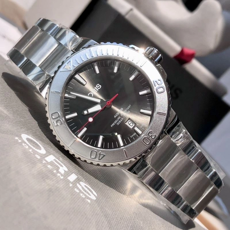ORIS Watches Versatile 193972
