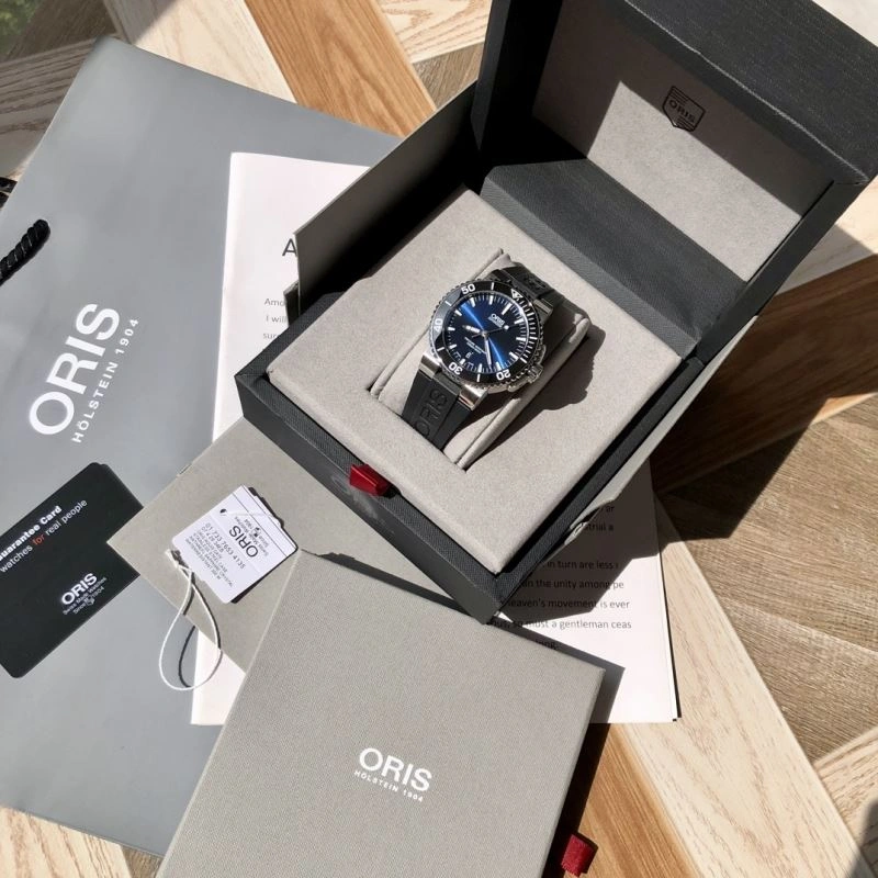 ORIS Watches Versatile 193957