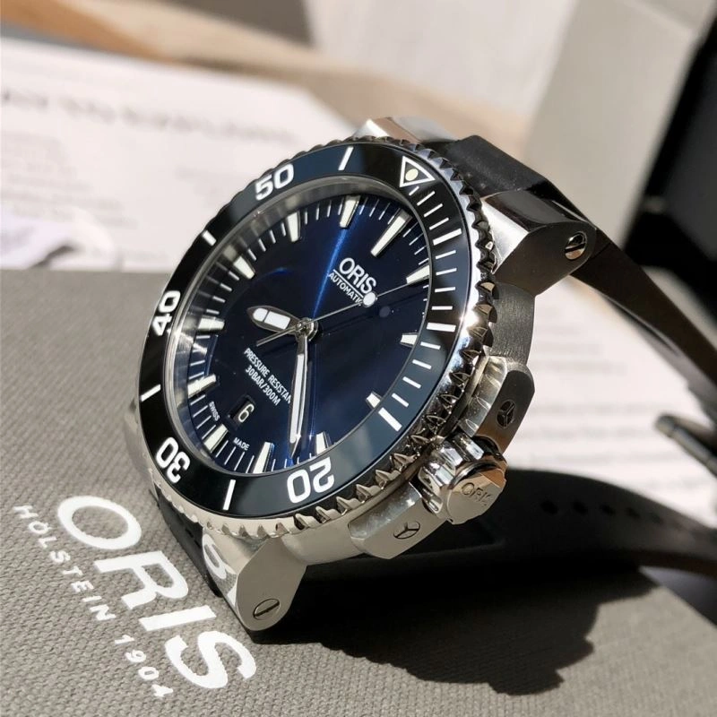 ORIS Watches Versatile 193957
