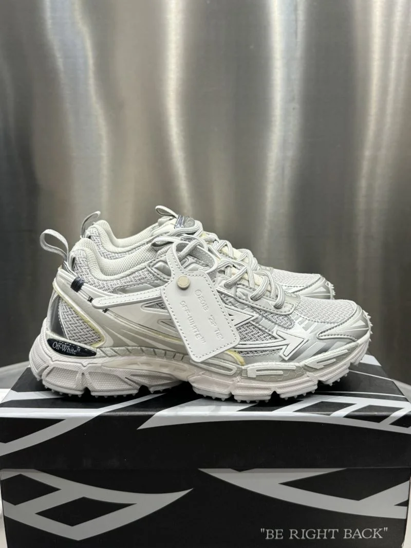 WellDesigned Off White Shoes 4169