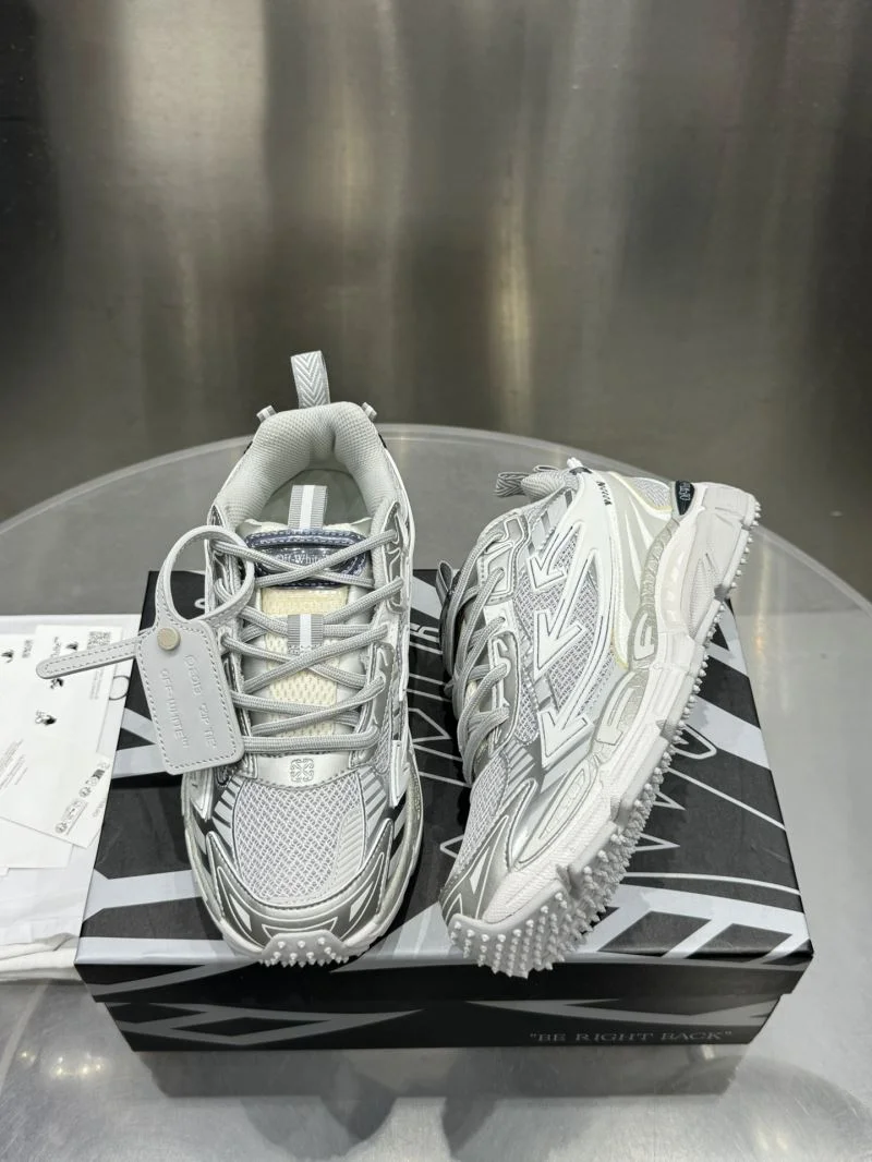 WellDesigned Off White Shoes 4169