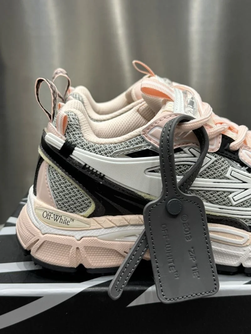 RelaxedFit Off White Shoes 4179
