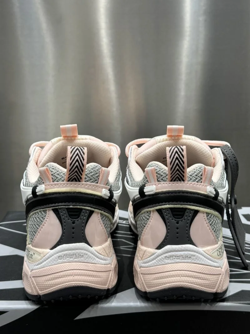 RelaxedFit Off White Shoes 4179