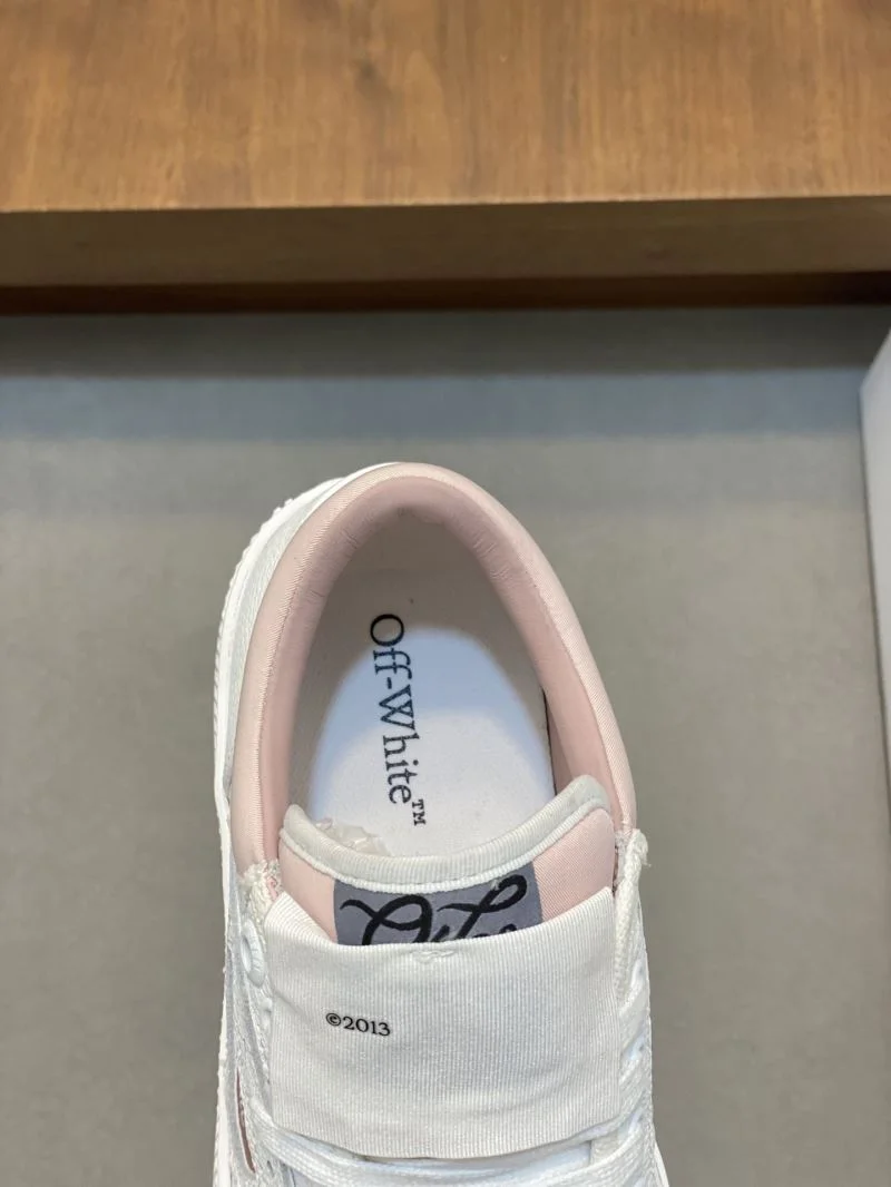 Off White Shoes Classic 13581