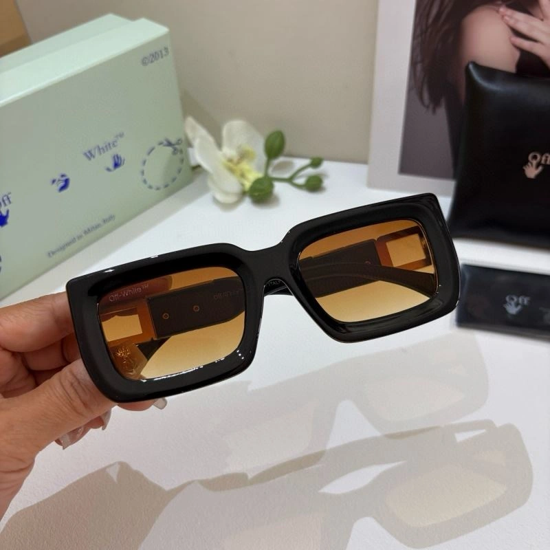 Off White Sunglasses UrbanStyle 281773