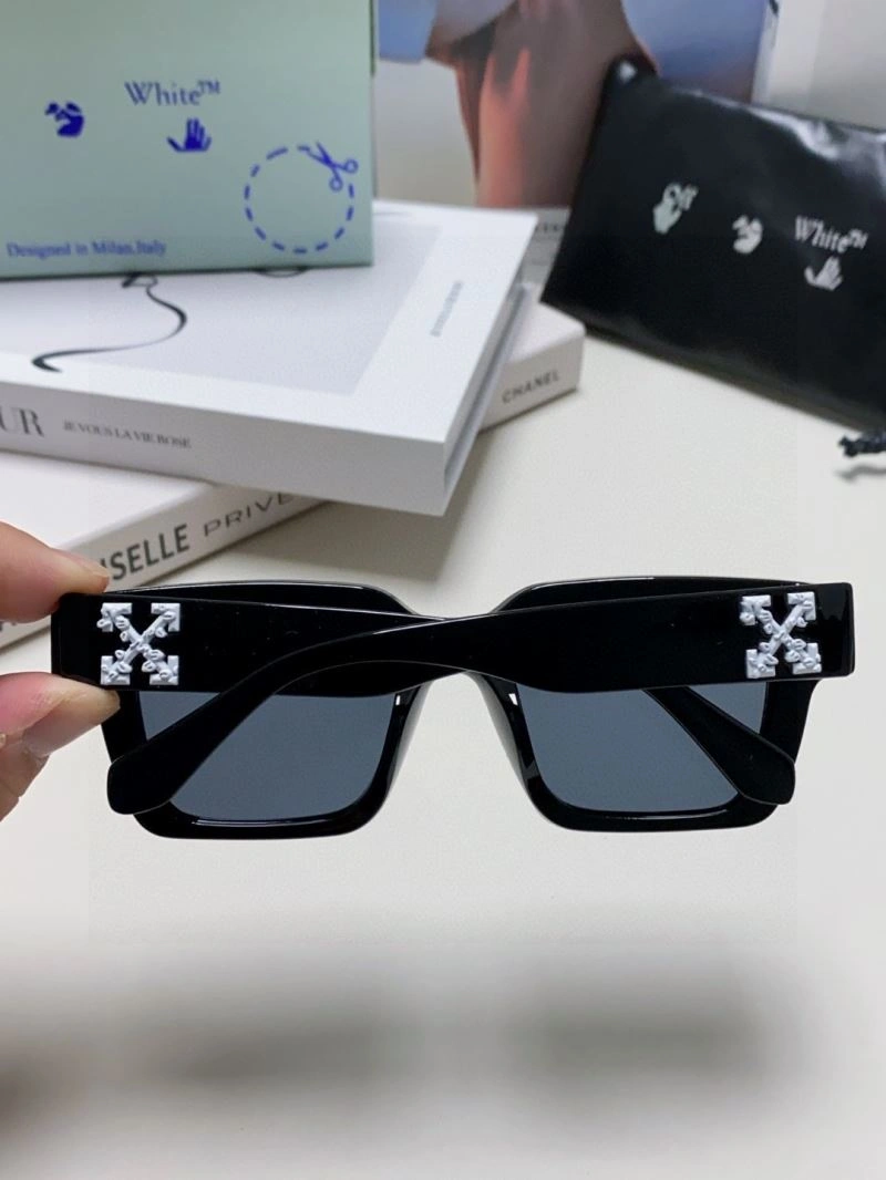 Chic Off White Sunglasses 281776