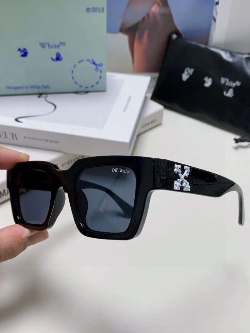 Chic Off White Sunglasses 281776