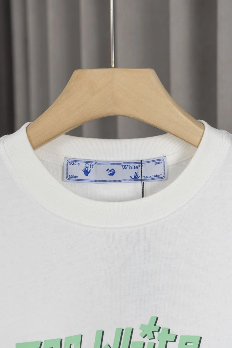 Versatile Off White T-Shirts 146787
