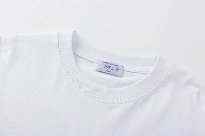 Tailored Off White T-Shirts 146775