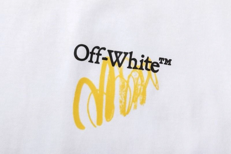 Cozy Off White T-Shirts 146719