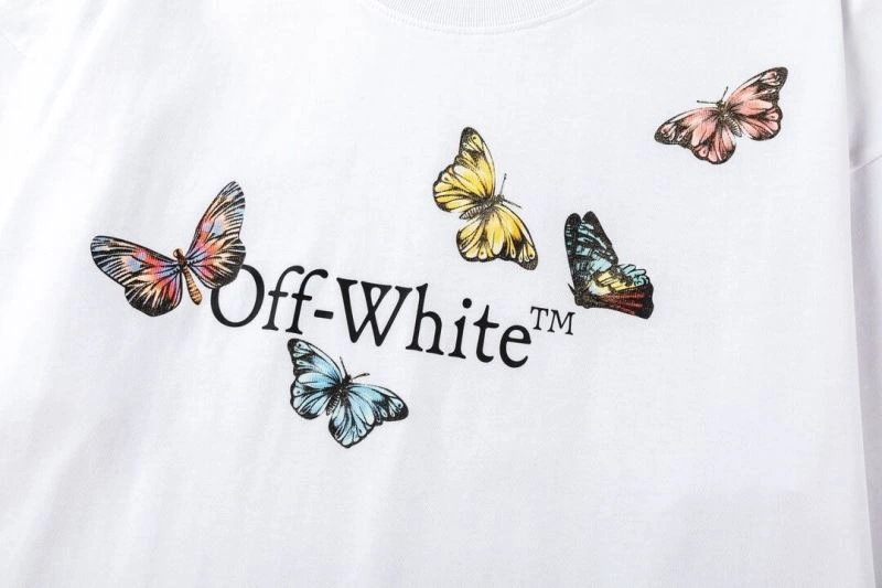Classic Off White T-Shirts 146709