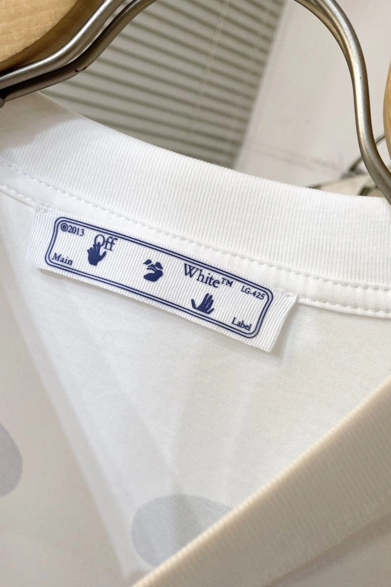 Off White T-Shirts EasyMatch 146761