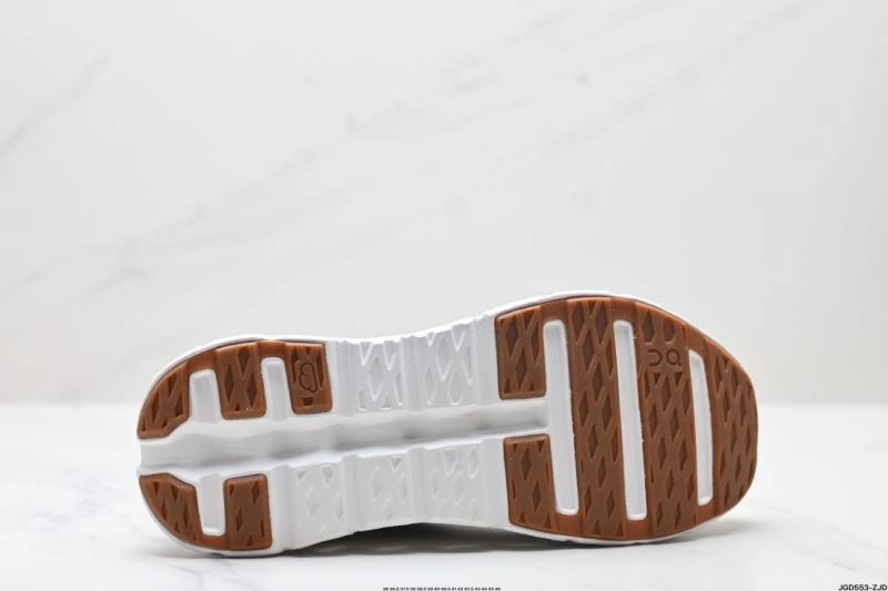 On Running Shoes Contemporary 3118