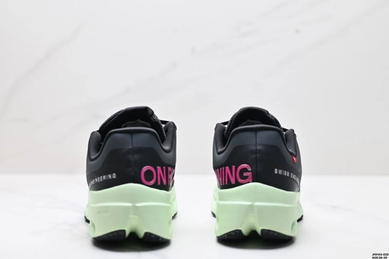 On Running Shoes Tailored 3062