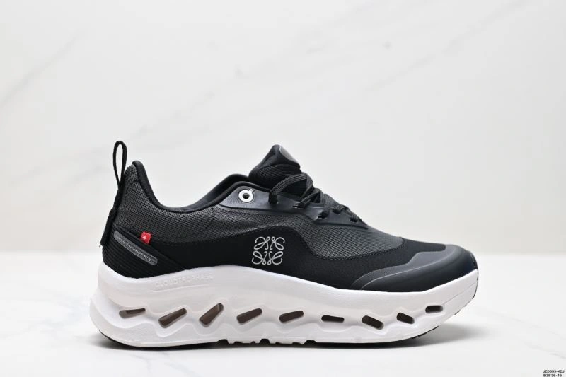 On Running Shoes Bold 3128