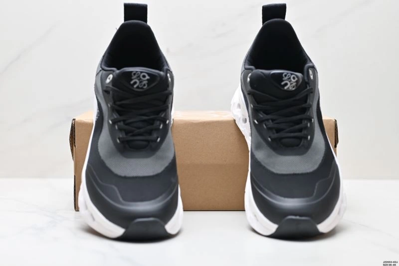 On Running Shoes Bold 3128