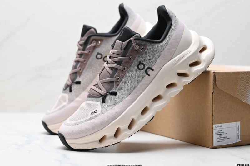 On Running Shoes Chic 3053