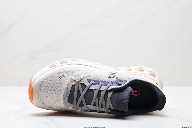 On Running Shoes Original 3064